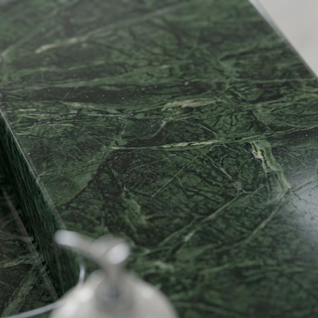 Verde Marble wall mount sink — close-up of marble veining (photo 14)