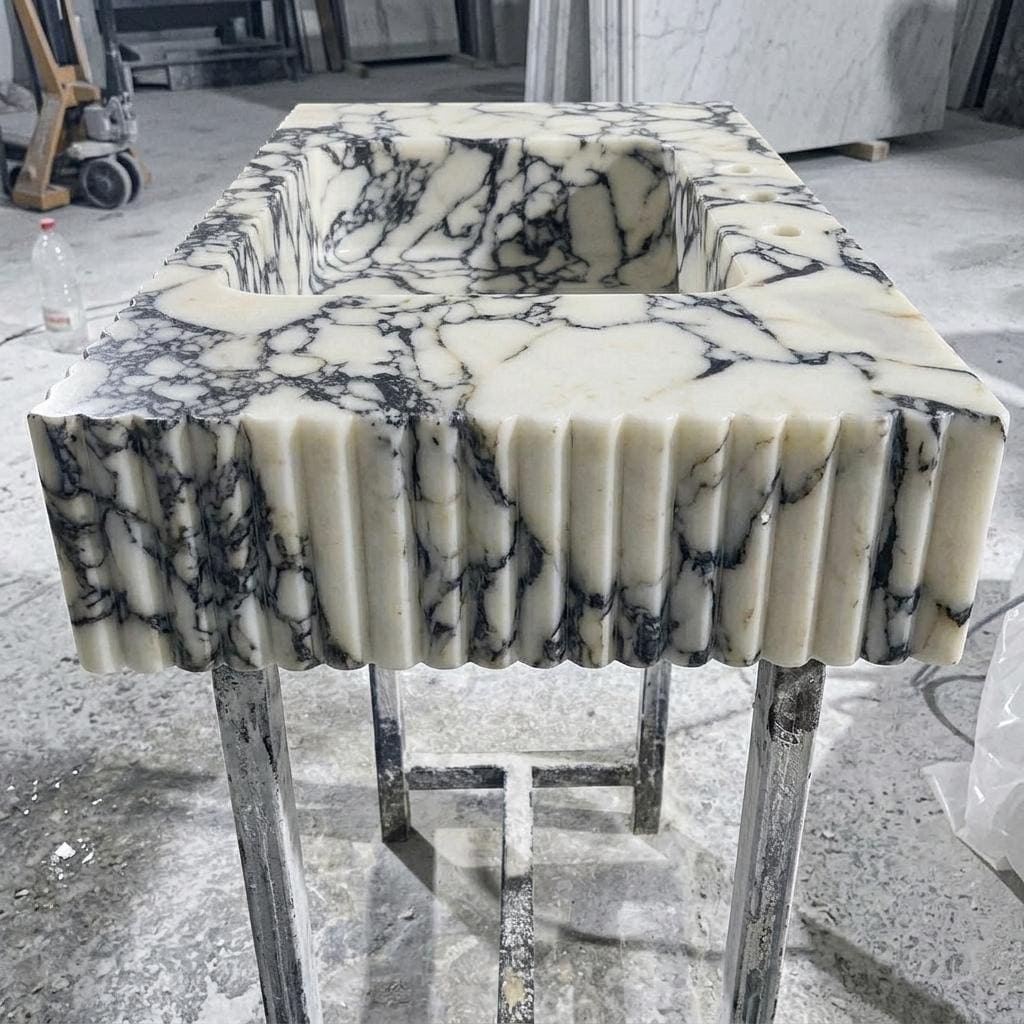 Calacatta Viola Marble wall mount sink — front view (photo 14)
